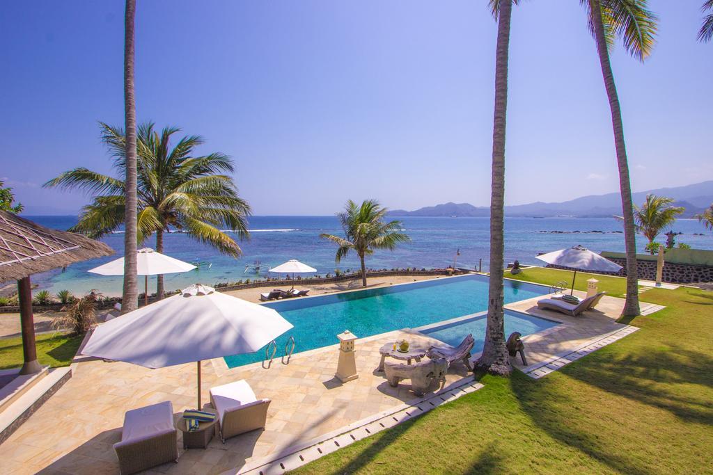 Oceanfront Citakara Sari Villas Candidasa Exterior foto