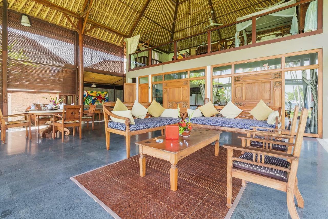 Oceanfront Citakara Sari Villas Candidasa Exterior foto