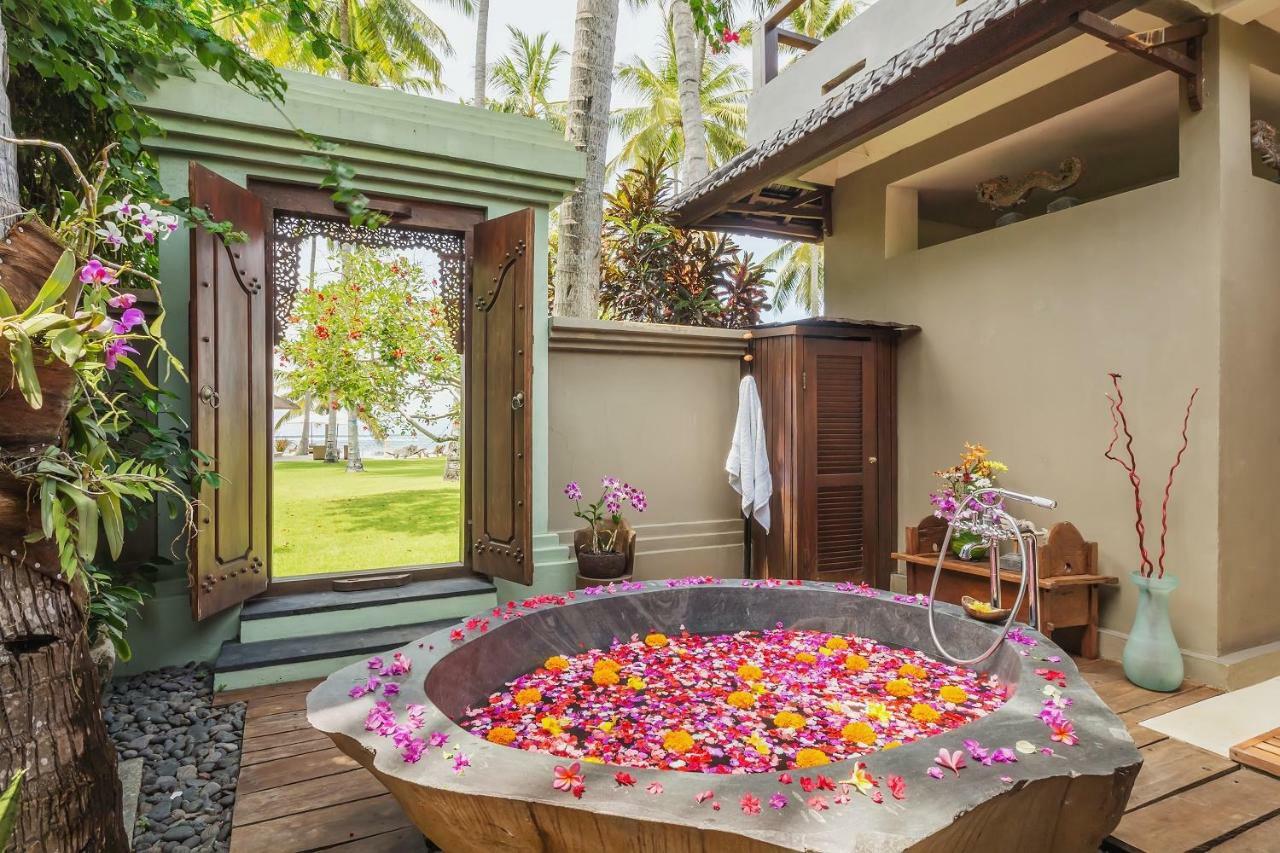 Oceanfront Citakara Sari Villas Candidasa Exterior foto
